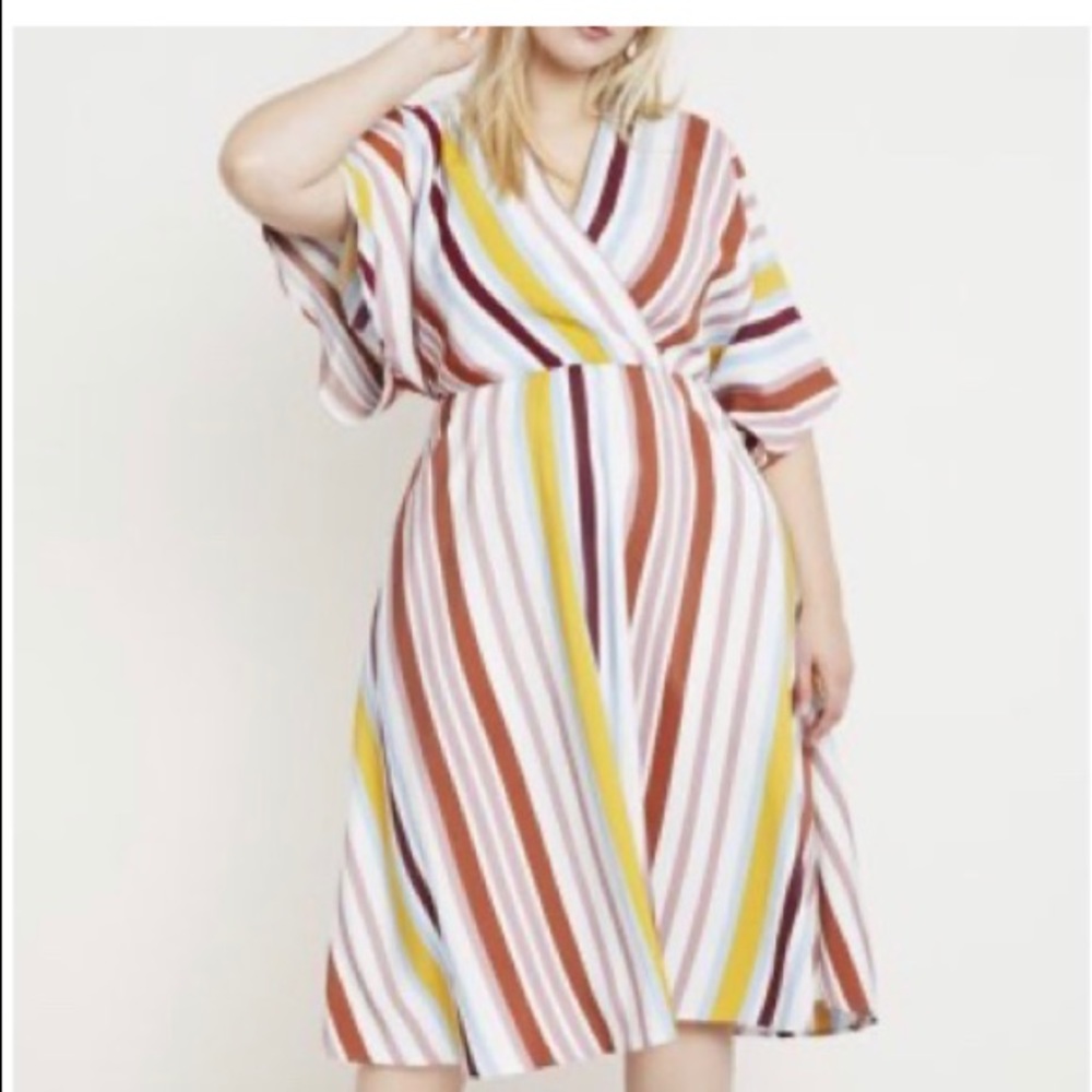 ELOQUII Women's Stripe Dolman Sleeve Dress